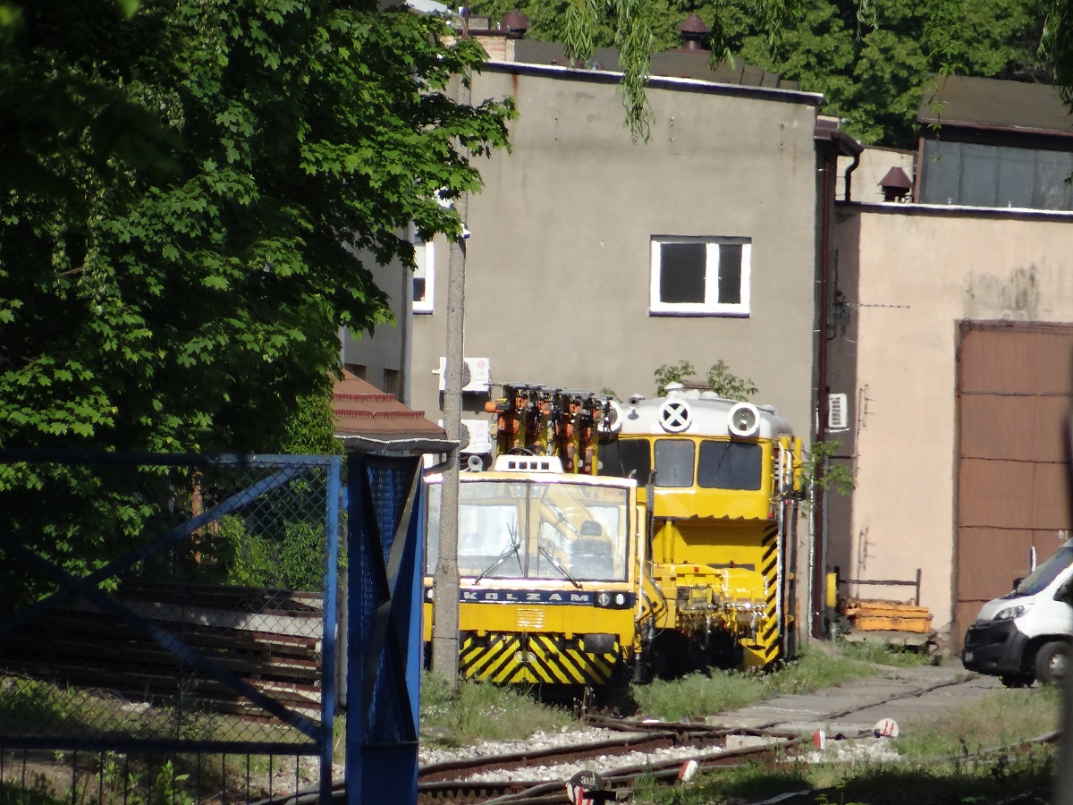 Zakamarki bazy PGE Energetyka Kolejowa w Łodzi Widzewie