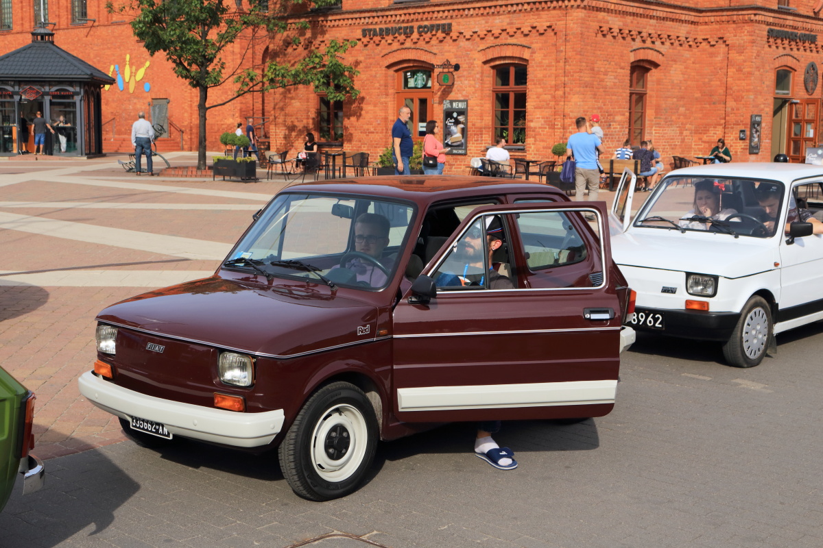 20 lat od zakończenia produkcji Fiata 126p (6)